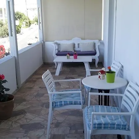 Paros Center Houses * Parikia (Paros)